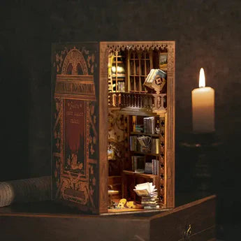 Book nook DIY z oświetleniem LED na półkę z książkami