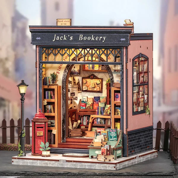 Book Nook Jakes Bookery – półki pełne starych książek w miniaturze, detale