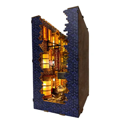 Book Nook Three Floor Wizard Alley – widok całej uliczki na trzech piętrach
