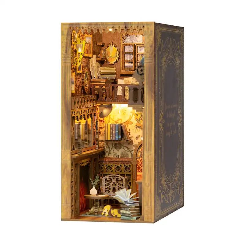 Book Nook Eternal Bookstore – górny poziom księgarni w miniaturze