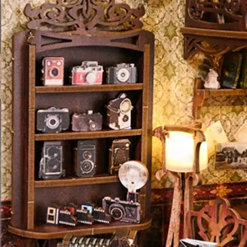 Book Nook Film Darkroom – detale drewnianych elementów DIY