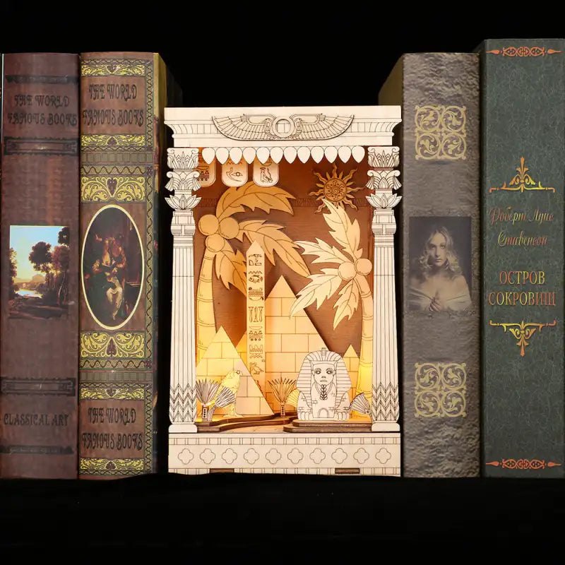 Book Nook Gifts From The Nile – starożytny Egipt z piramidami, diorama DIY z oświetleniem LED
