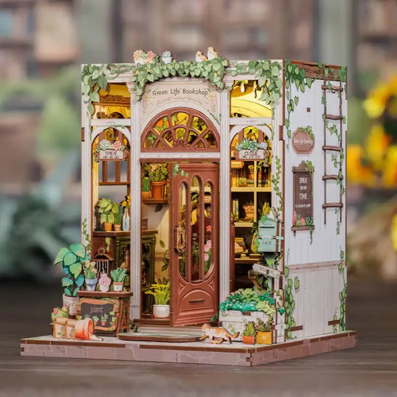 Book Nook Green Life Bookshop – zielone wnętrze księgarni w scenerii