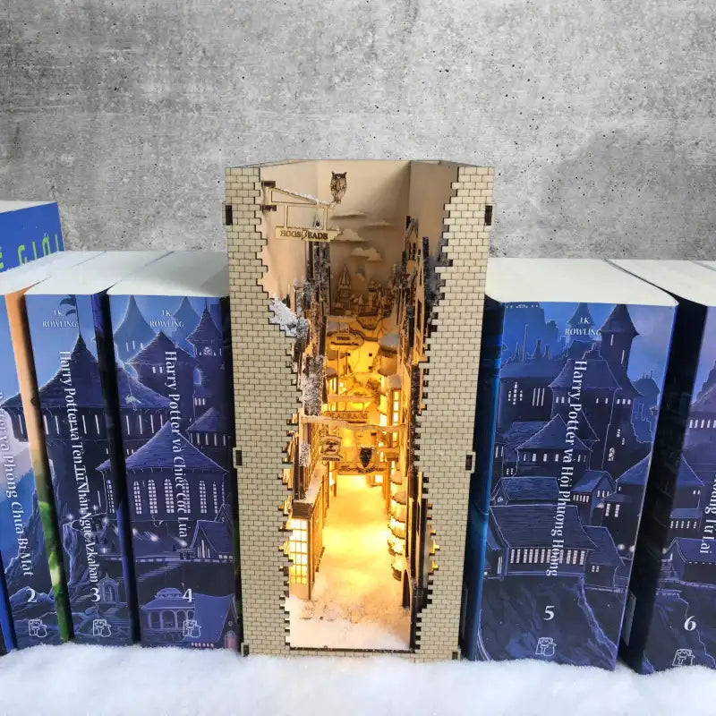 Book Nook Goathland Village – detale drewnianych elementów DIY