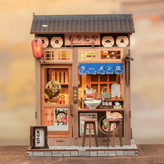 Book Nook Morita Ya – japońska herbaciarnia w świetle lampionów, diorama DIY z LED