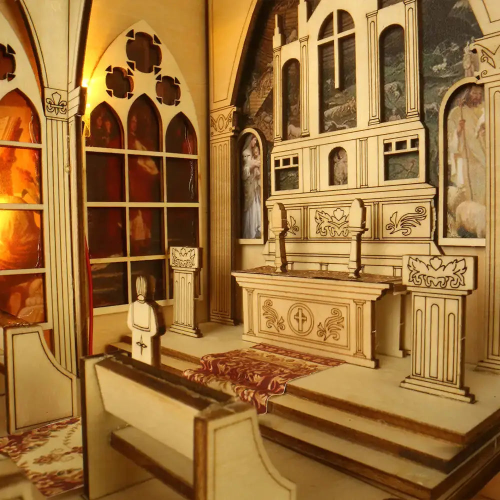 Book Nook Church Prayer – witraże i ławki w miniaturowej scenerii