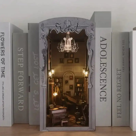 Book Nook Secret Piano Room – muzyczny pokój z fortepianem, diorama DIY z oświetleniem LED