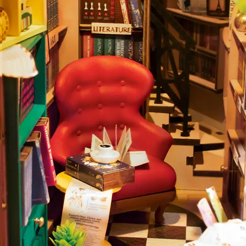 Book Nook Shakespeare Theater – kurtyna i widownia w scenerii dioramy