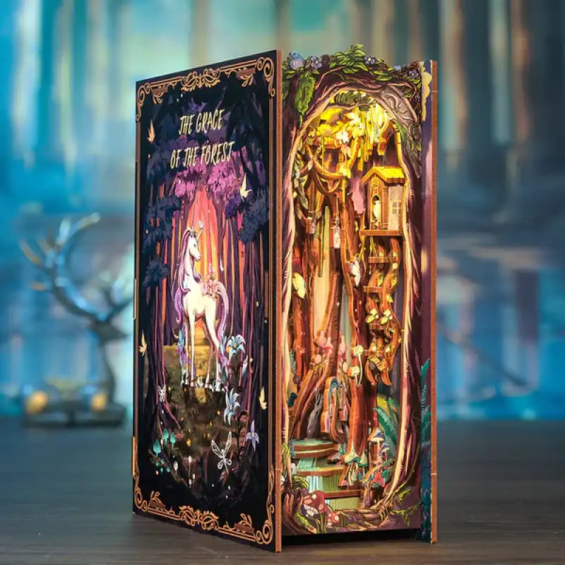 Book Nook Forest Grace – zielona sceneria dioramy DIY