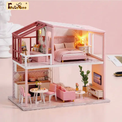Skromne mieszkanie – miniaturowe meble i dekoracje