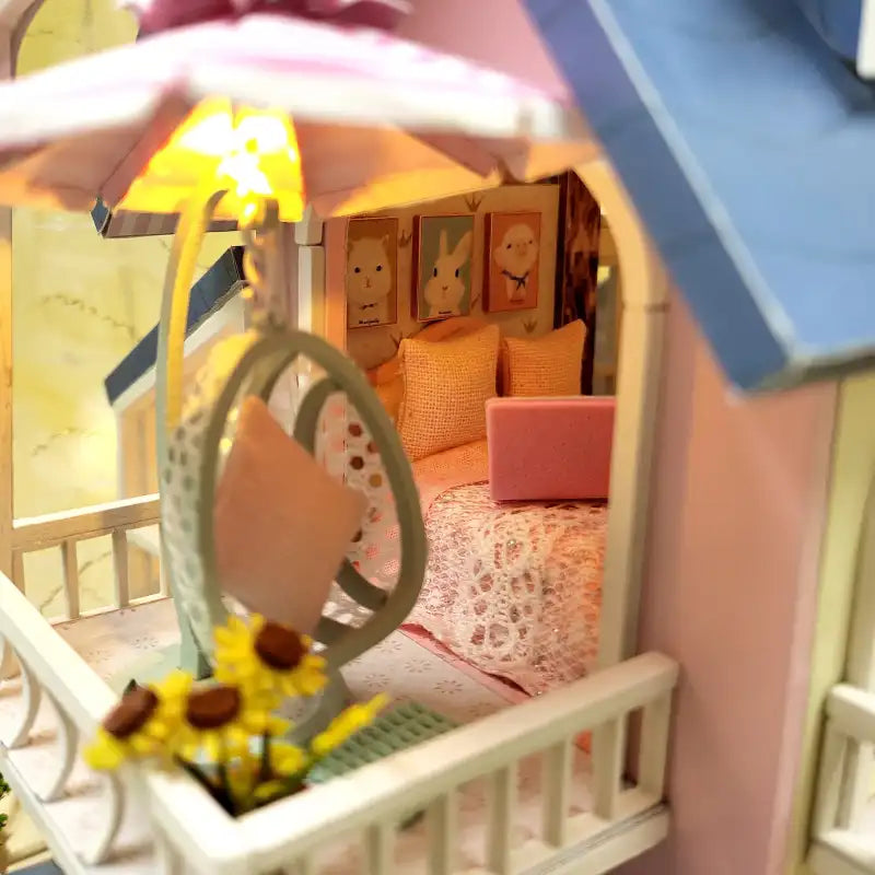 Zamek wróżek – miniaturowe meble i dekoracje