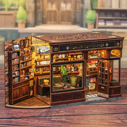 Narożna kawiarnia – wnętrze miniaturowego domku