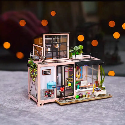 Kawalerka Kevina – detale zestawu DIY