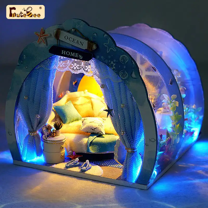 Sekret głębin – wnętrze miniaturowego domku