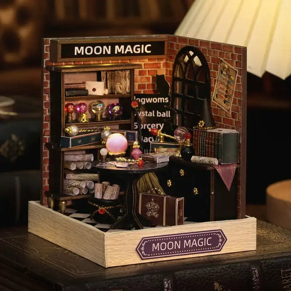 Miniaturowy domek Magia księżyca – zestaw DIY z LED – gotowy model