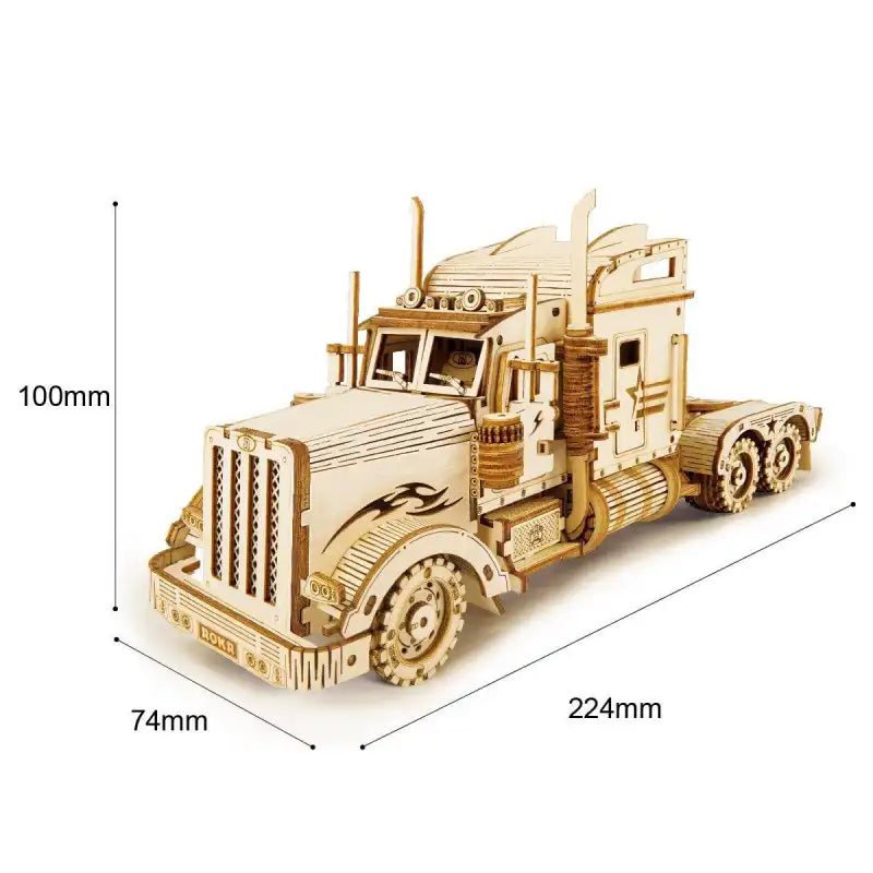 Puzzle 3D ciężarówka – drewniany model mechaniczny – zbliżenie na konstrukcję i detale
