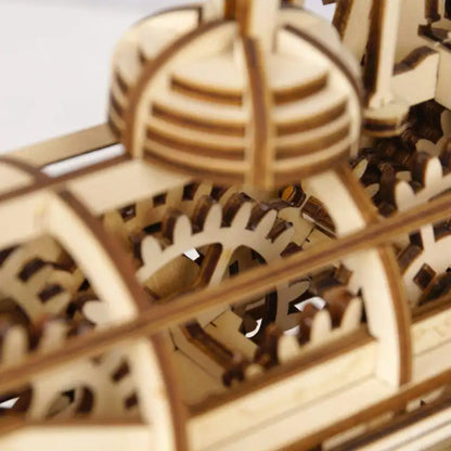 Puzzle 3D pociąg – drewniany model lokomotywy – widok z innej perspektywy