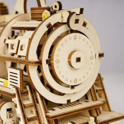 Puzzle 3D pociąg – drewniany model lokomotywy – szczegóły przestrzennej konstrukcji