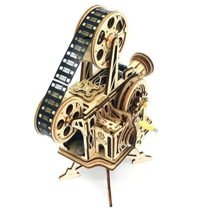 Ruchome puzzle 3D – drewniany projektor filmowy – widok z innej perspektywy
